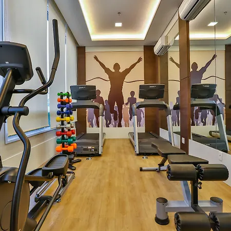 Summit Suites Hotel - Pindamonhangaba-2