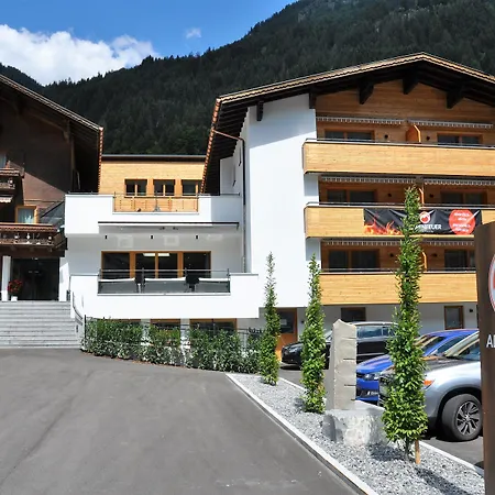 Hotel Alpenfeuer Montafon-2