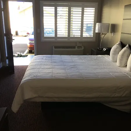 Vallejo Inn-2
