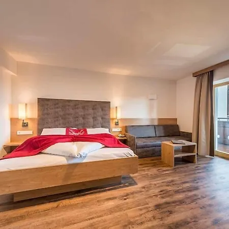 Hotel Alpenfrieden-3