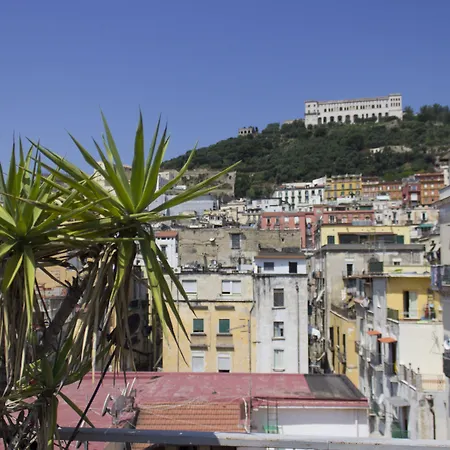 Sui Tetti di Napoli-3