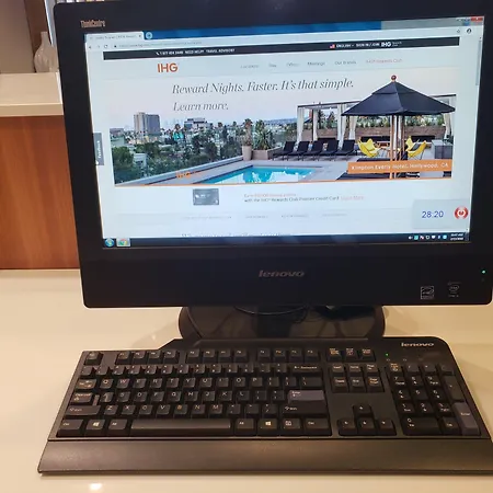 Holiday Inn Express & Suites By Ihg Altoona By Ihg-2