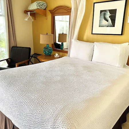 La Kris Inn-2