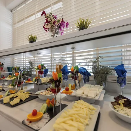 The Beachfront Hotel Adult Only 16 Plus-3