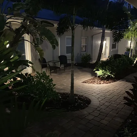 Twin Palms At Siesta-2