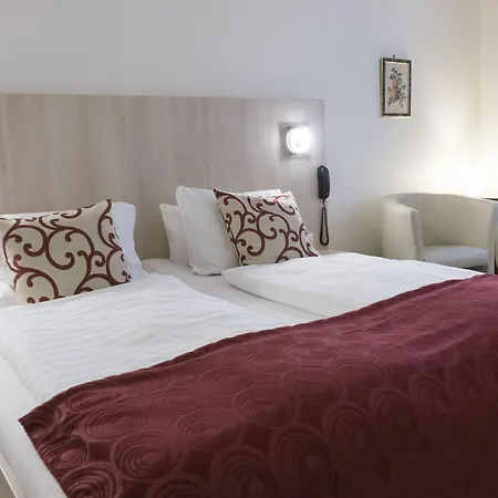Hotel Excelsior-2
