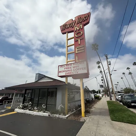 Hi-Way Host Motel-3