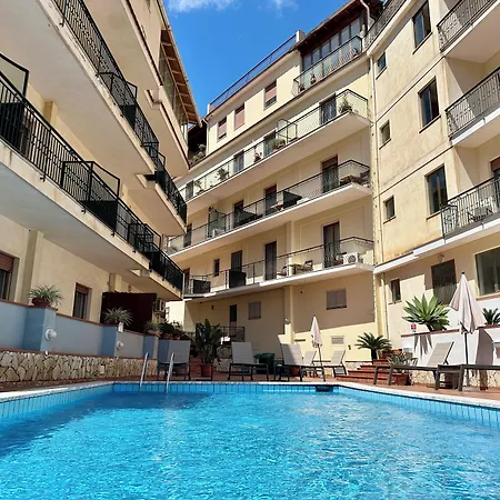 Hotel Soleado-2