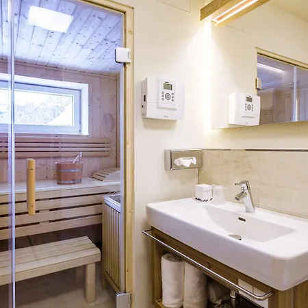 AvenidA Mountain Lodges Saalbach-3