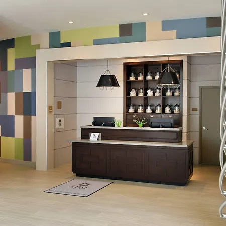 Four Points By Sheraton Coral Gables-2