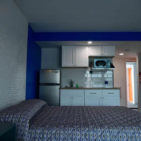 The Jolly Roger Motel-3
