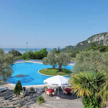 Residence Parco Del Garda-2