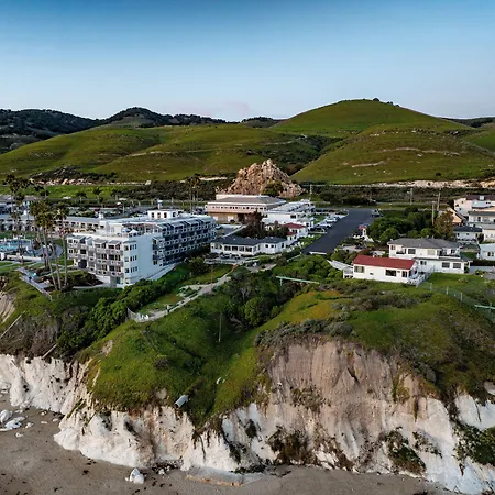 Tides Oceanview Inn And Cottages-2