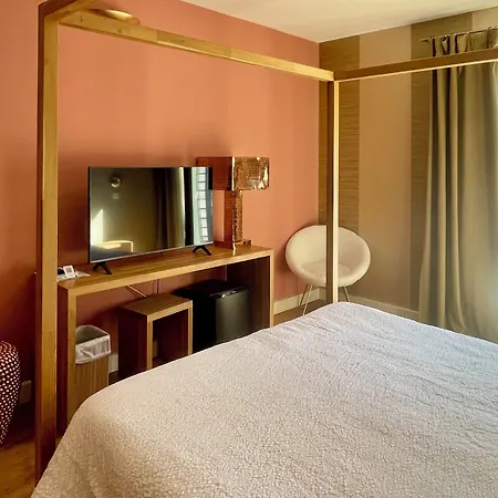 Logis Hotel Le Lonca-3