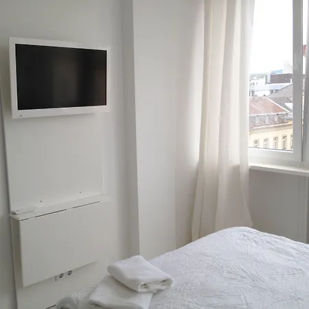 Business Hostel Wiesbaden ONE-3