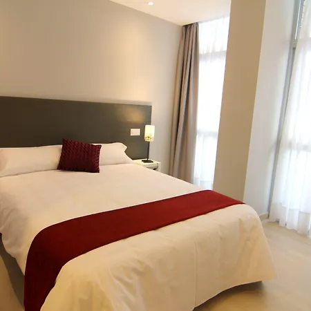 Hostal Aslyp 114-2