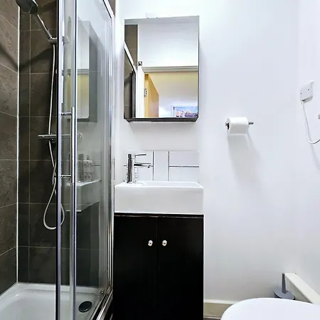 London Stay Apartments-3