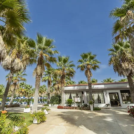 Prince Franklyn Hotel-2