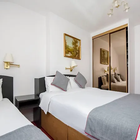 St George'S Hotel-3