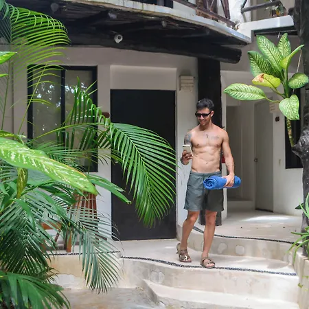 Siesta Fiesta Hotel - 5Th Avenue (Adults Only)-2