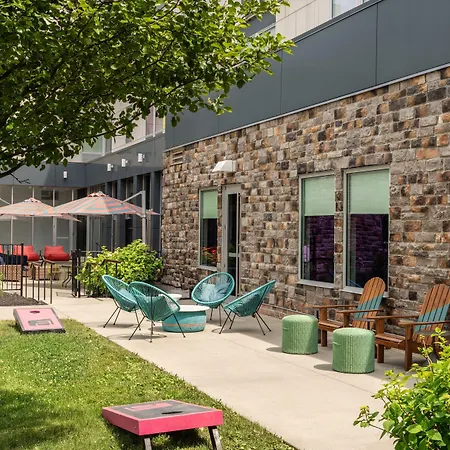 Aloft By Marriott Cleveland Beachwood-2