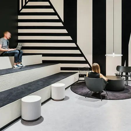 The Social Hub Rotterdam-3