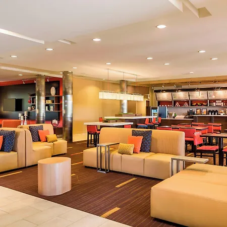 Courtyard By Marriott Kalamazoo Portage-3