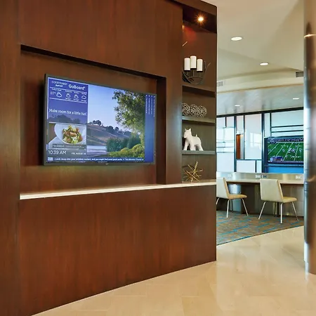 Courtyard By Marriott San Jose North/ Silicon Valley-3