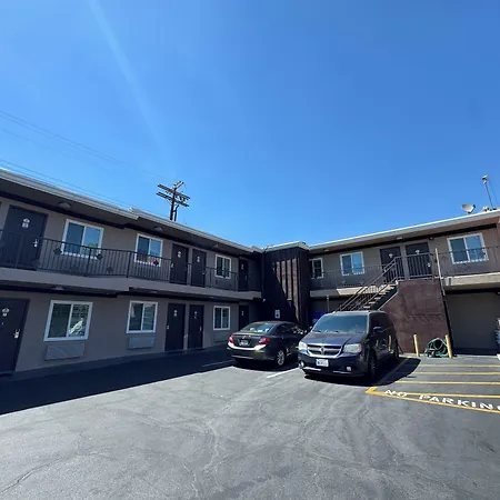 La Casa Inn-3