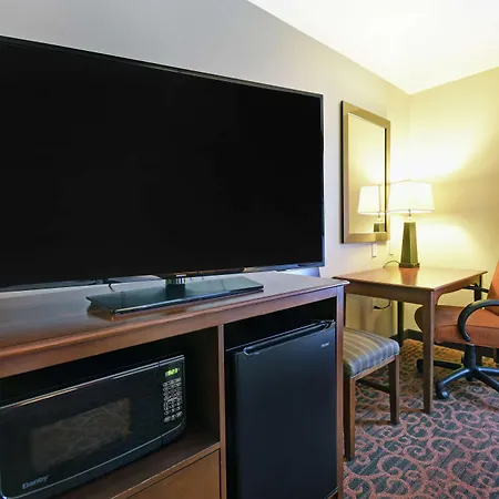 Hampton Inn Beloit-3