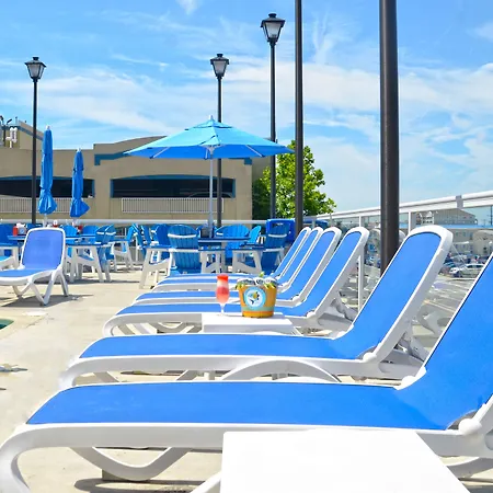 Crystal Beach Hotel-2