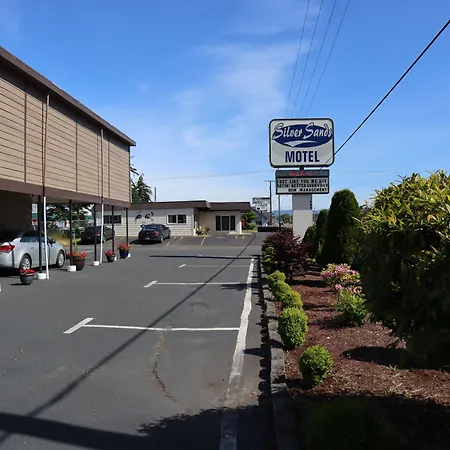 Silver Sands Motel-3