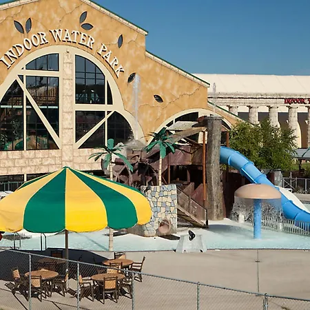 Bluegreen Vacations Odyssey Dells Resort-3