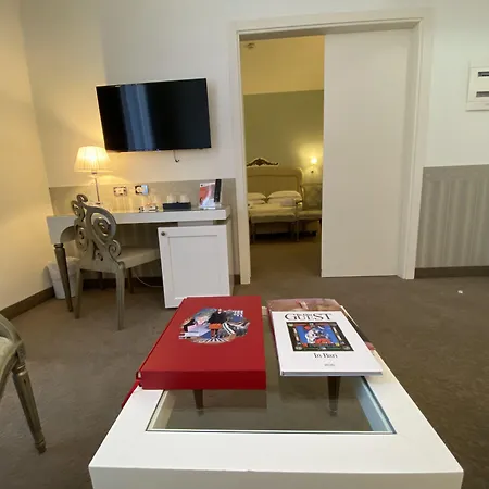 Jr Hotels Oriente Bari-2
