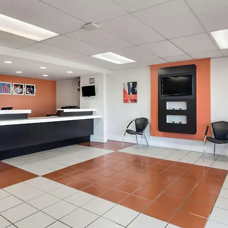 Motel 6-Youngstown, Oh-2
