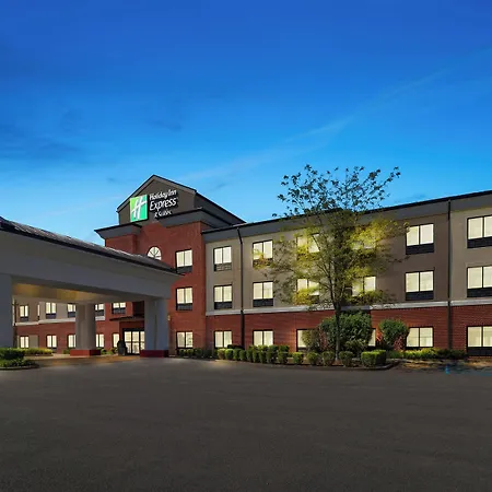 Holiday Inn Express & Suites Fairmont By Ihg-3
