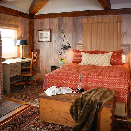 Inn By The Bandstand A Boutique Hotel-2