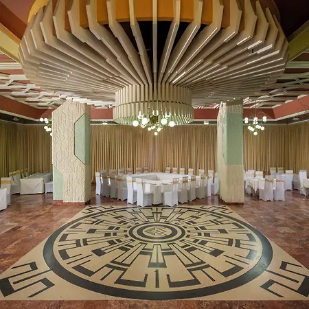 Hotel Moldova-2