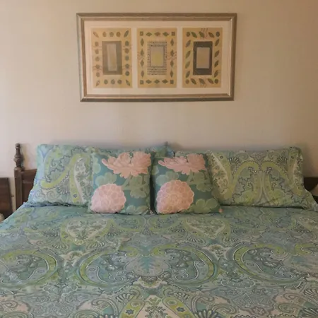 Rustic Motel Rolla-2