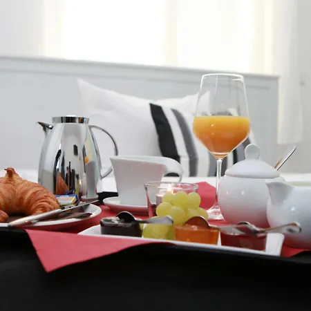 Hotel Amical-2