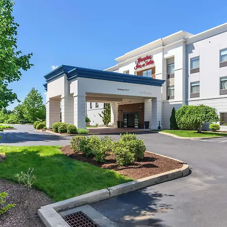 Hampton Inn & Suites Hartford-Manchester-3