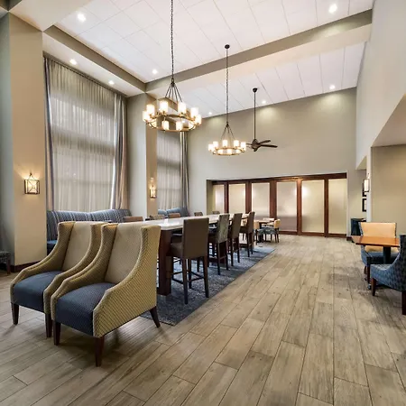 Hampton Inn And Suites Fredericksburg-2