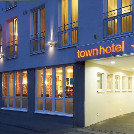 Town Hotel Wiesbaden City Centre-2