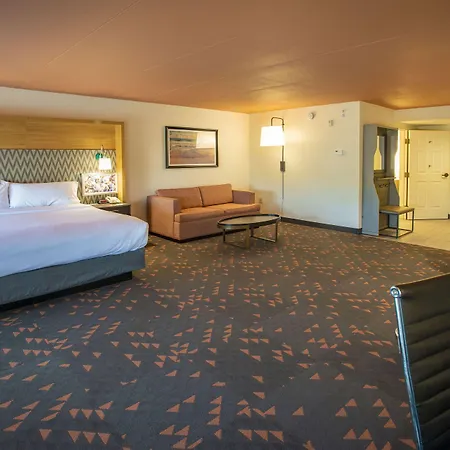 Holiday Inn Pensacola - University Area By Ihg-3