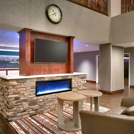 Hampton Inn & Suites Pocatello-3