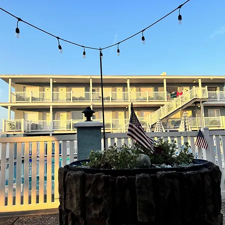 Sandy Shores Resort-3