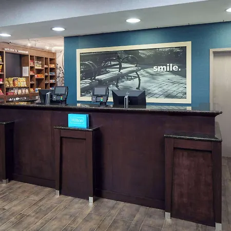Hampton Inn & Suites Savannah - I-95 South - Gateway-3