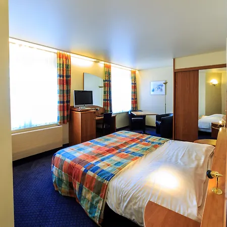 Hotel Pacific-2