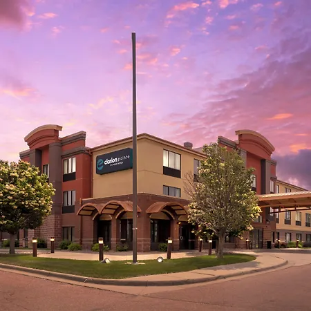 Clarion Pointe Sioux Falls Airport-3