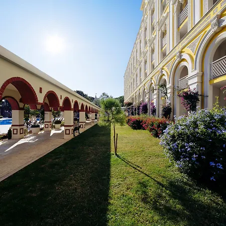 Kremlin Palace-2